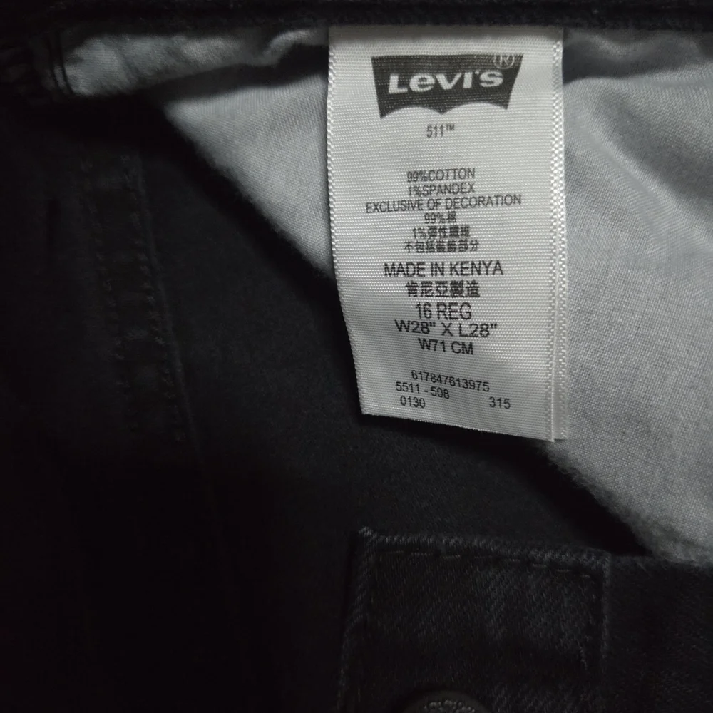 Levi’s 511 Slim Black Jeans Men’s W28 Slim Fit‎ Stretch Denim